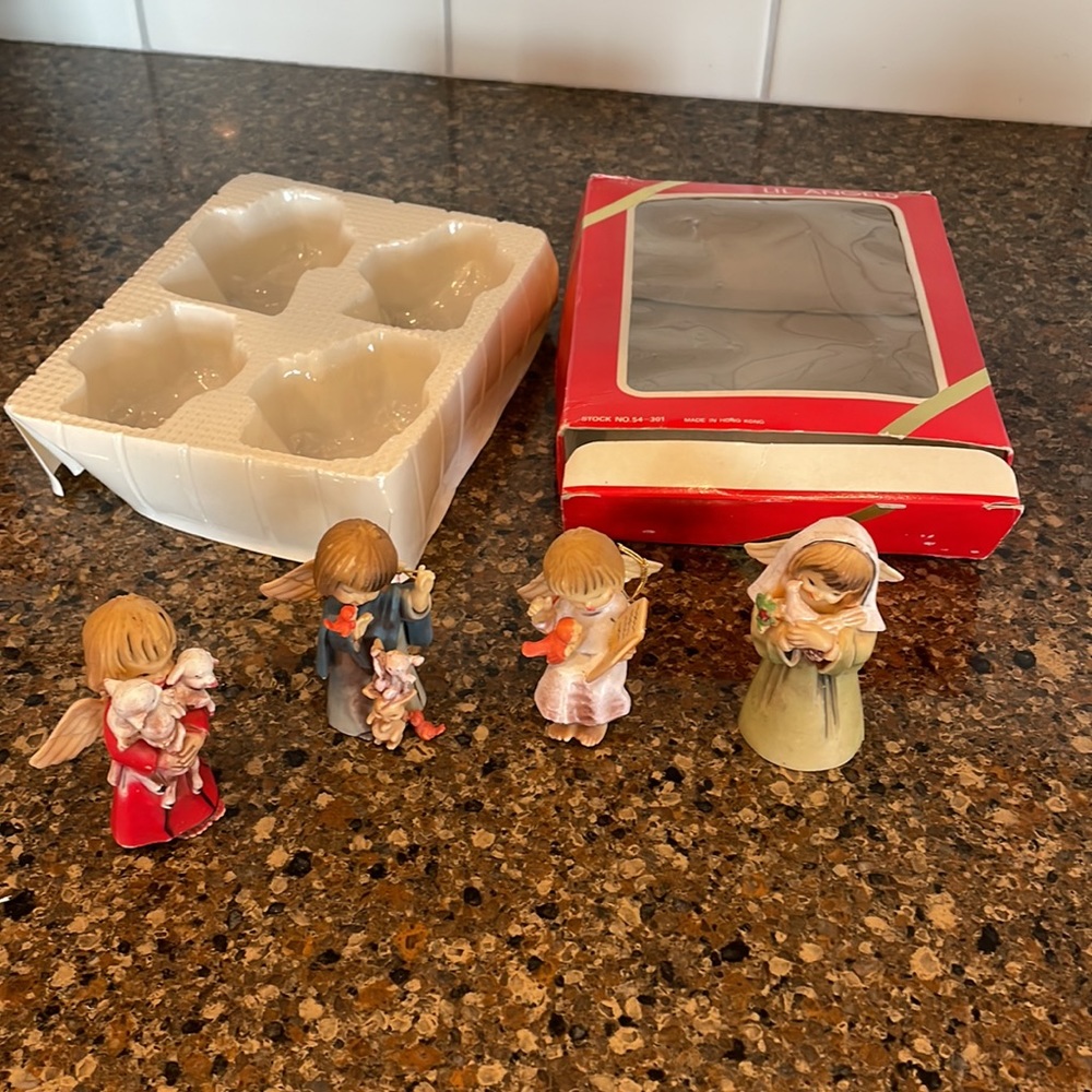 VINTAGE CHRISTMAS LIL ANGELS ORNAMENTS BOX HONG KONG SET OF 4